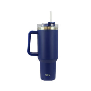 Traveler jug with straw