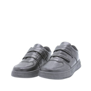 Casual Sneakers loop closure