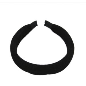 Ribbed headband with contrasting tips