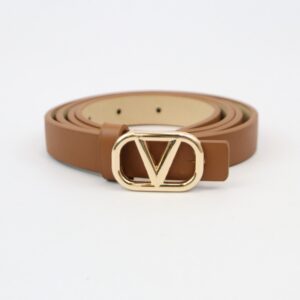 Slim womens belt with modern metal buckle and adjustable fit for everyday wear.