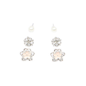 Silver flower stud earrings set with pearl detail