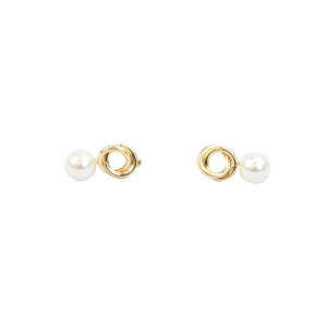 Elegant fashion earrings for everyday and special occasions