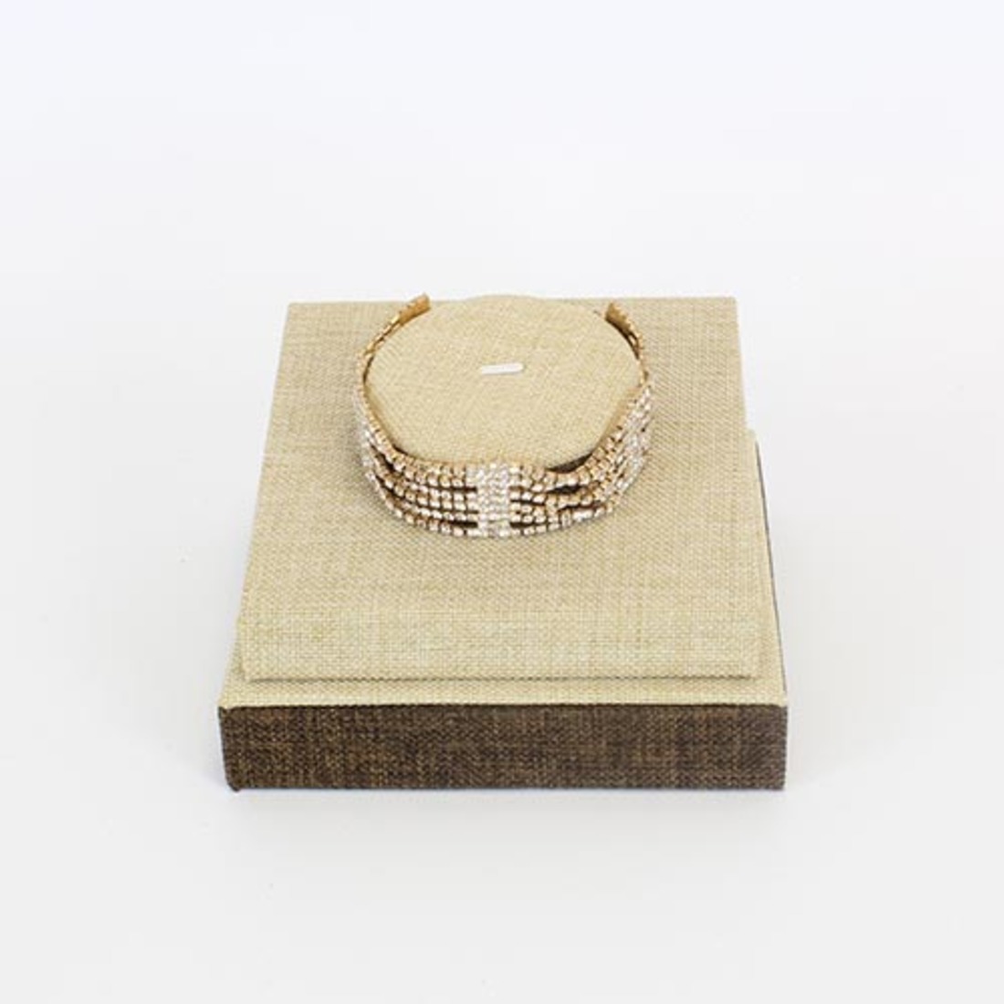 Thin with tiny diamonds