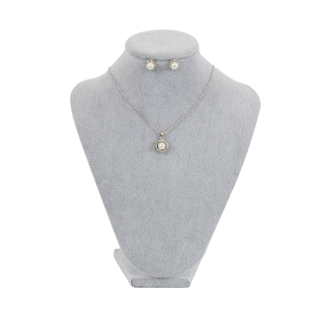 Pearl and small diamonds design
