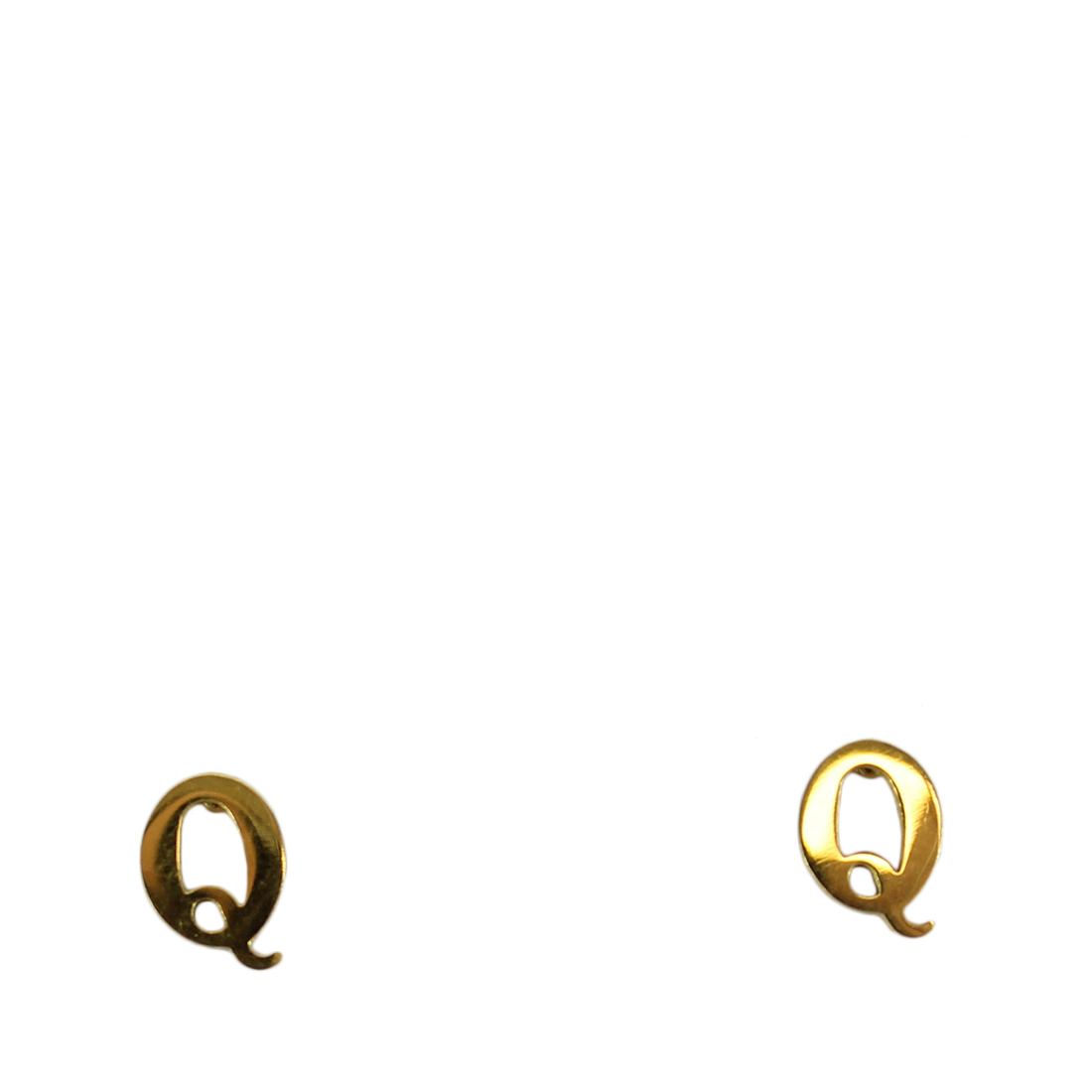 Letter earrings Q