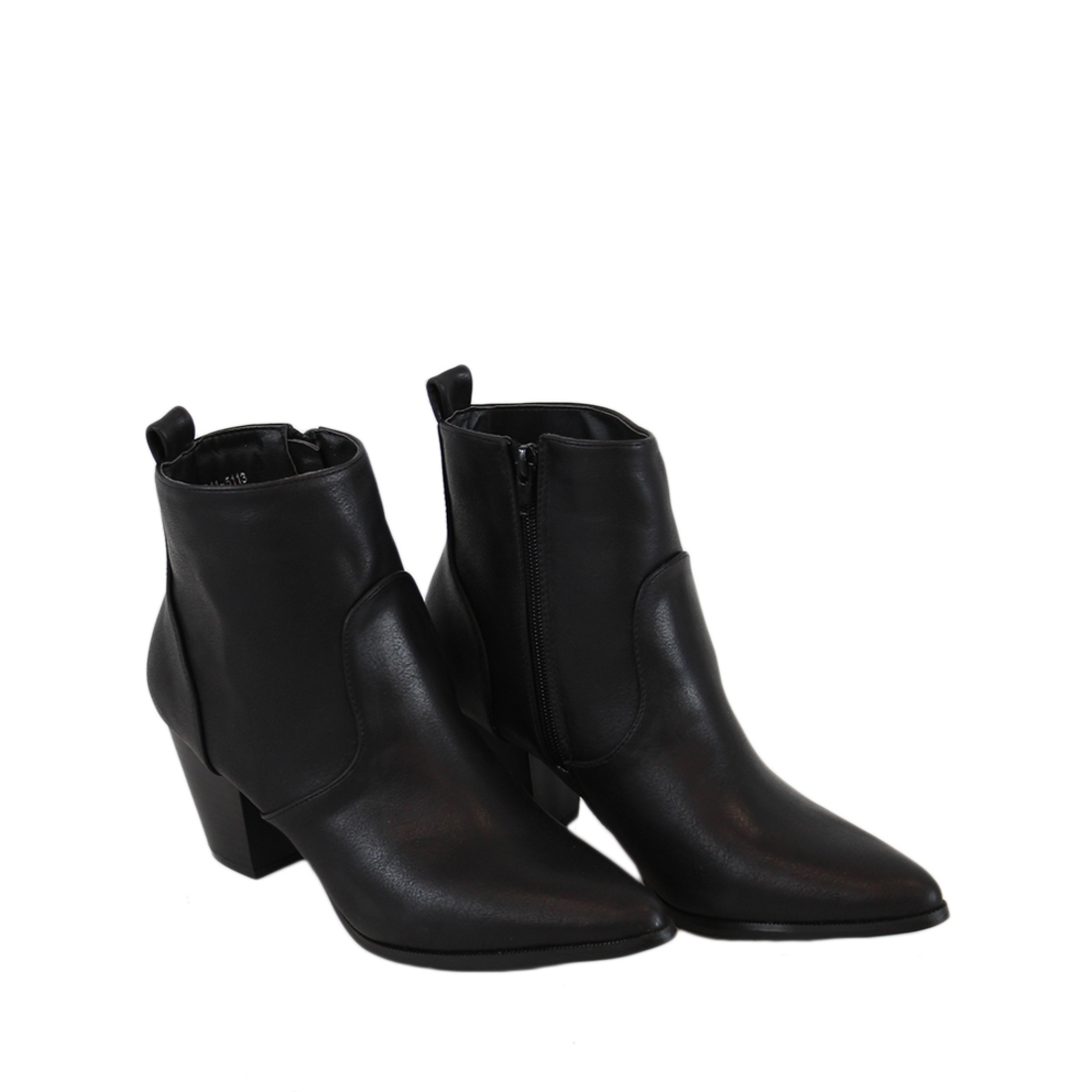 * Pointed leather ankle boots with small heels