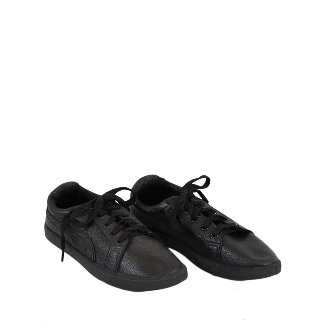 Plain soft leather low top sneakers
