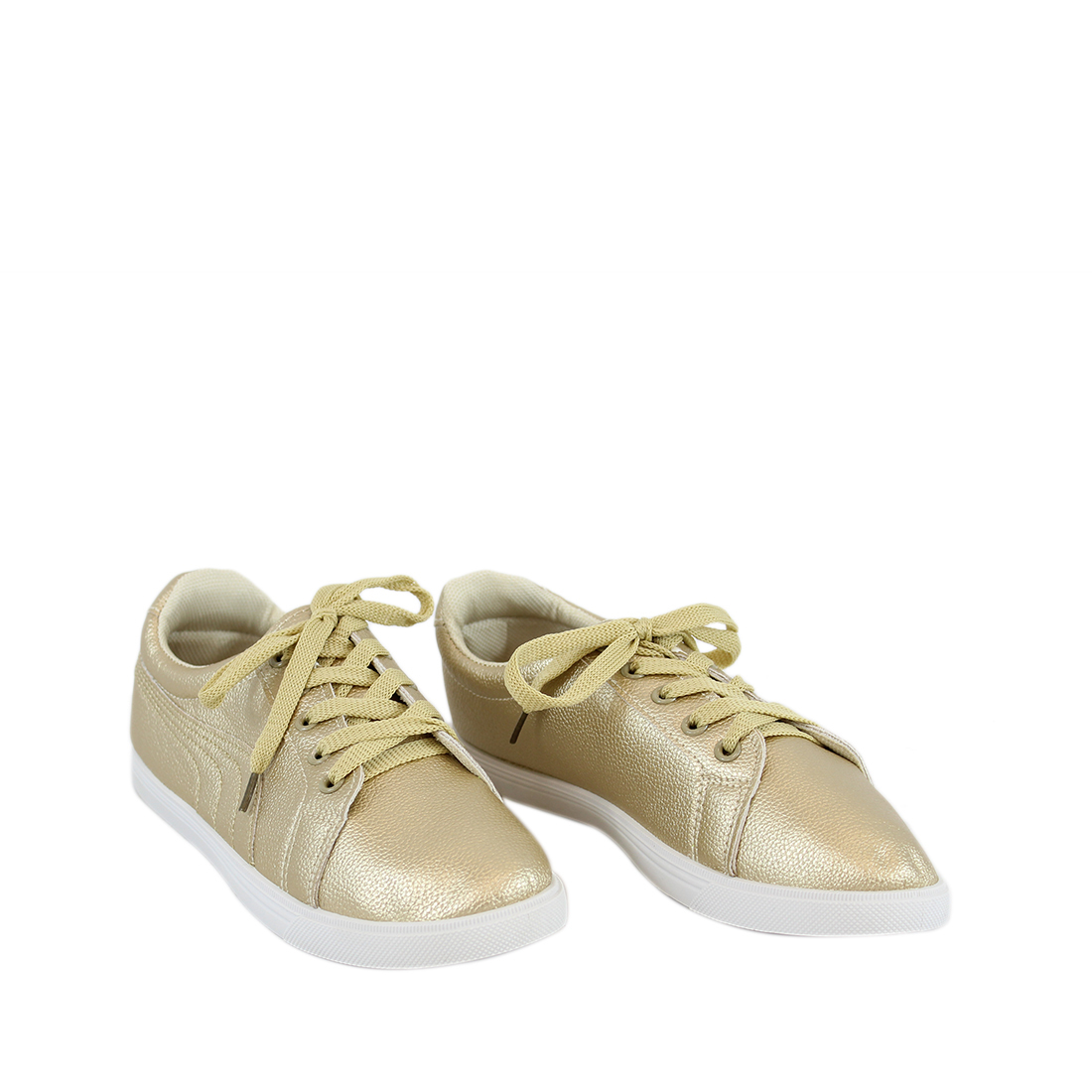 Plain soft leather low top sneakers