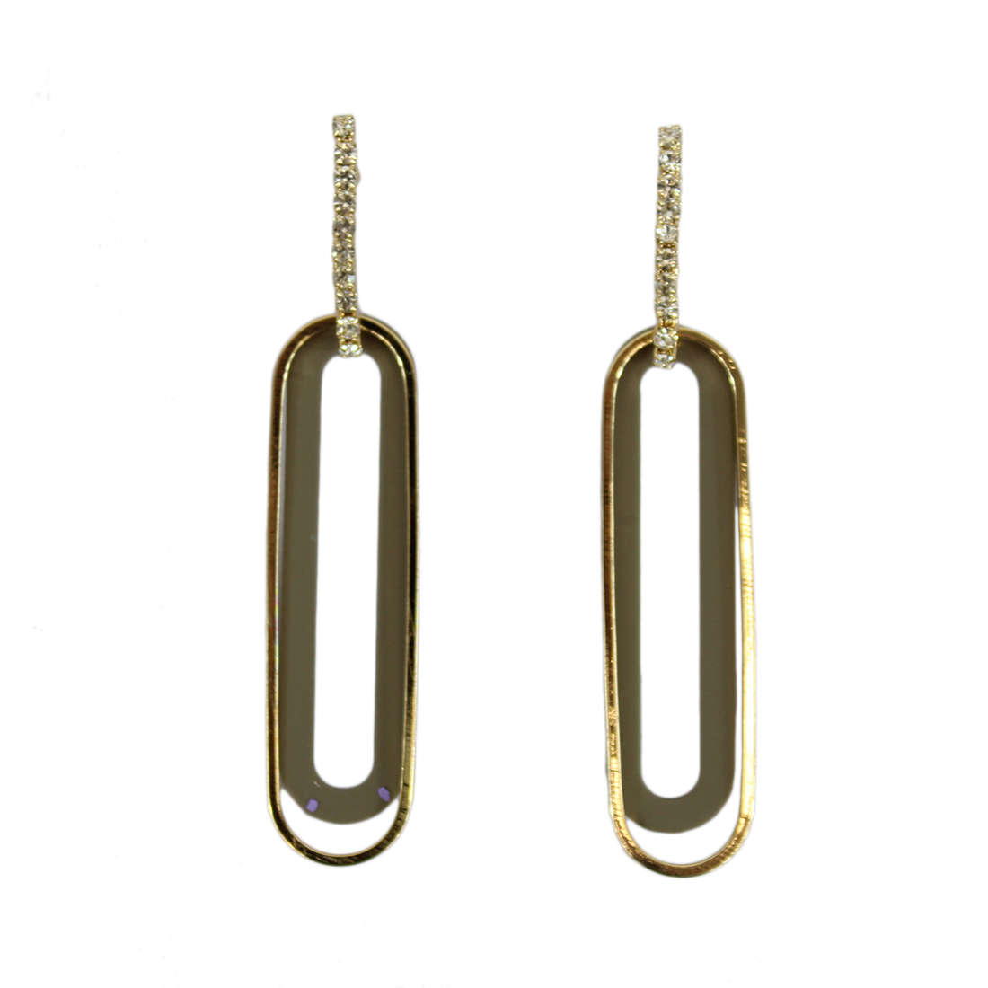 Oval earrings with diamond on top
