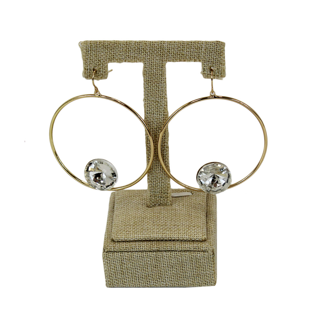 Medium hoops with big diamond