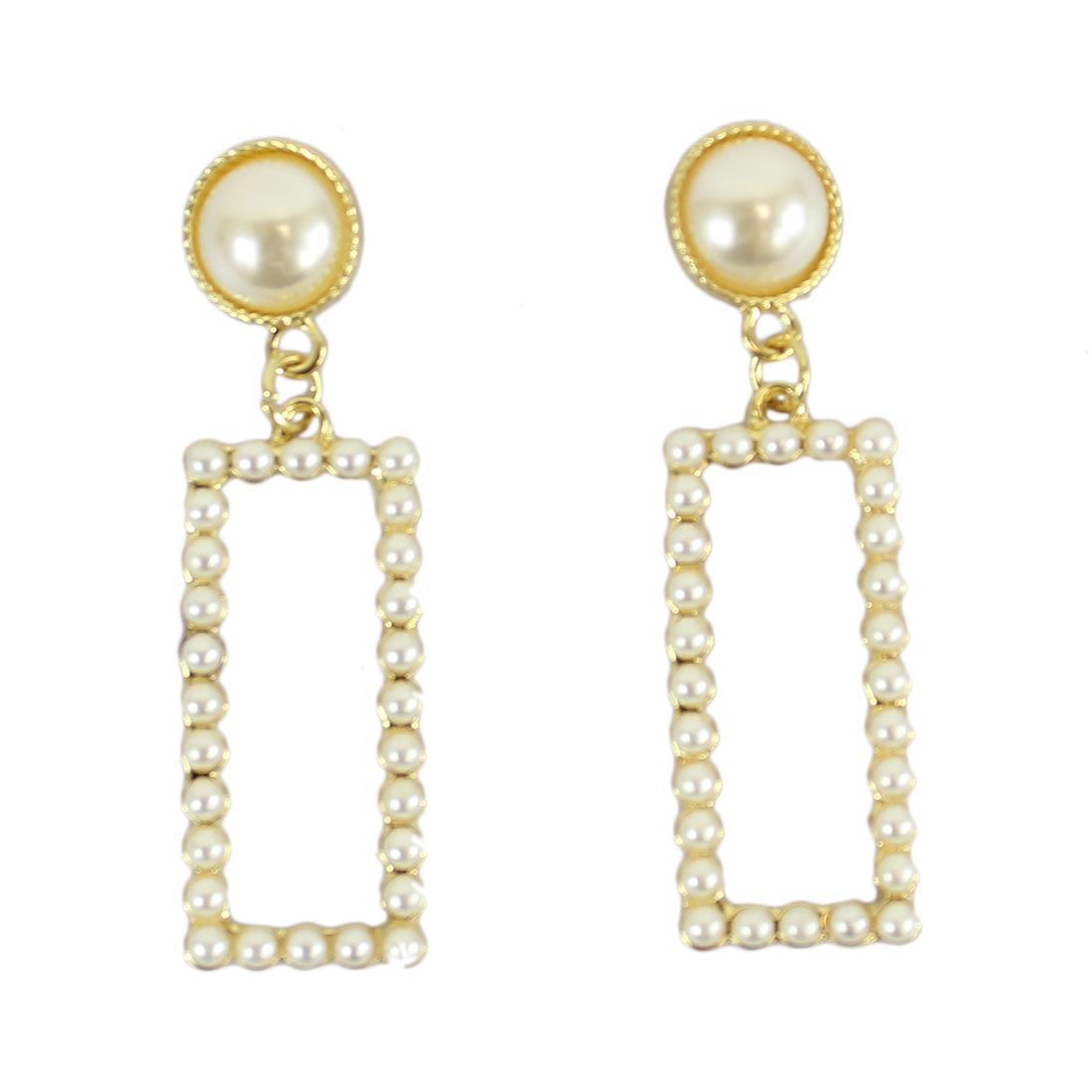 Dangle earrings with tiny pearls
