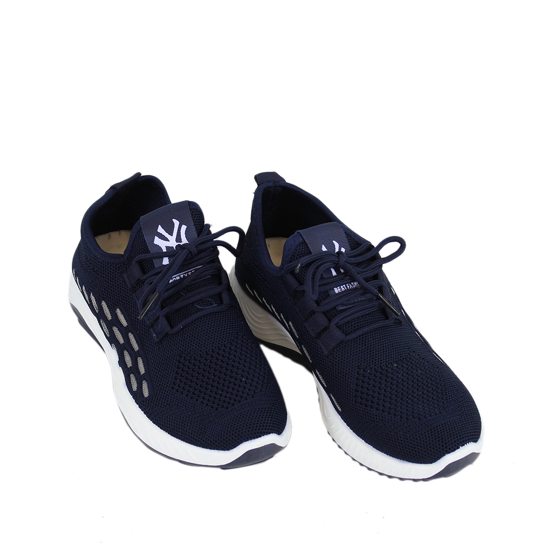 Super light trainers with design on the sides