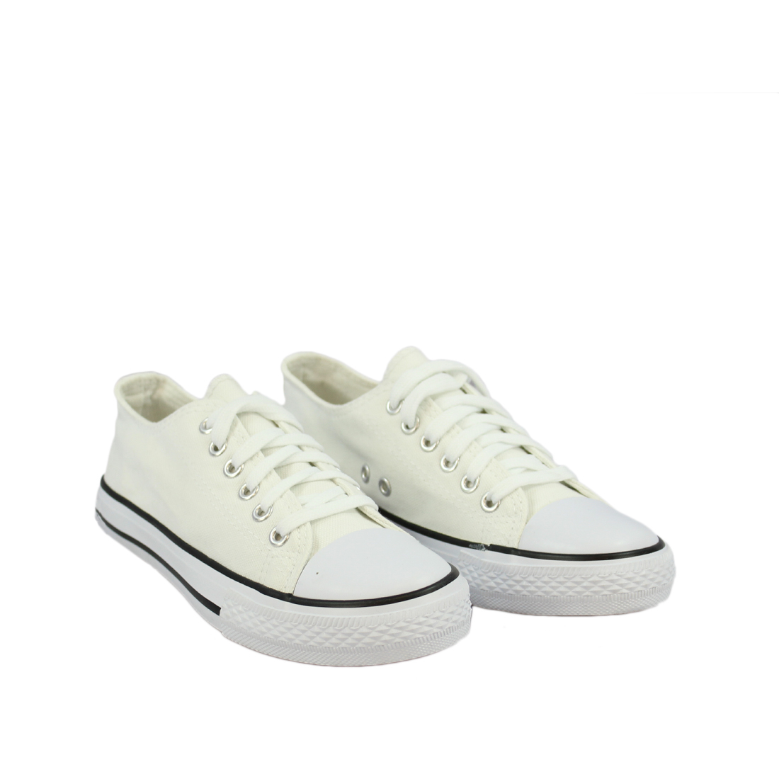 Low top lace up trainers