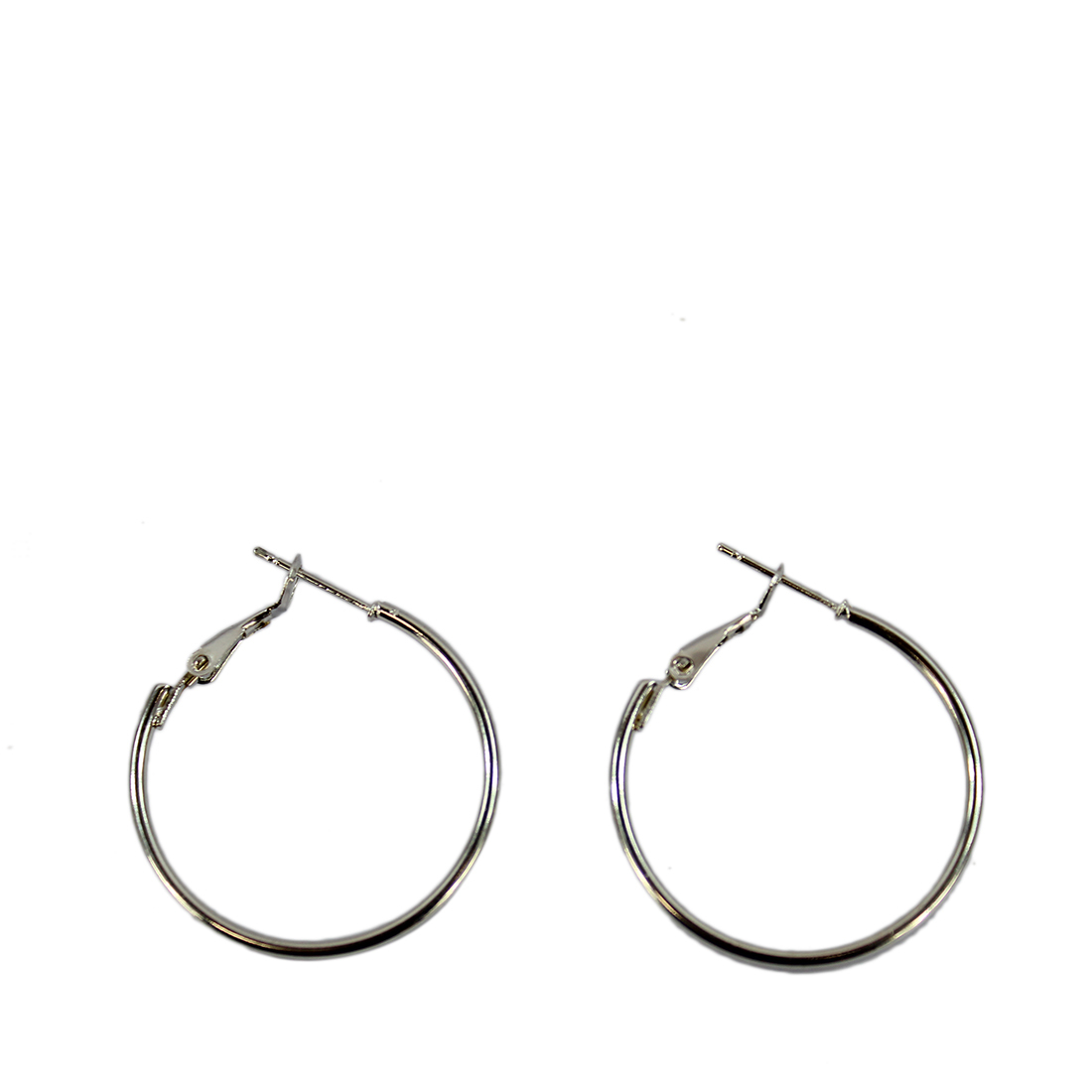 Normal thin hoops earrings