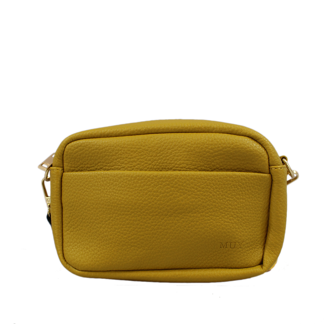 Plaint with magnet pocket in front
