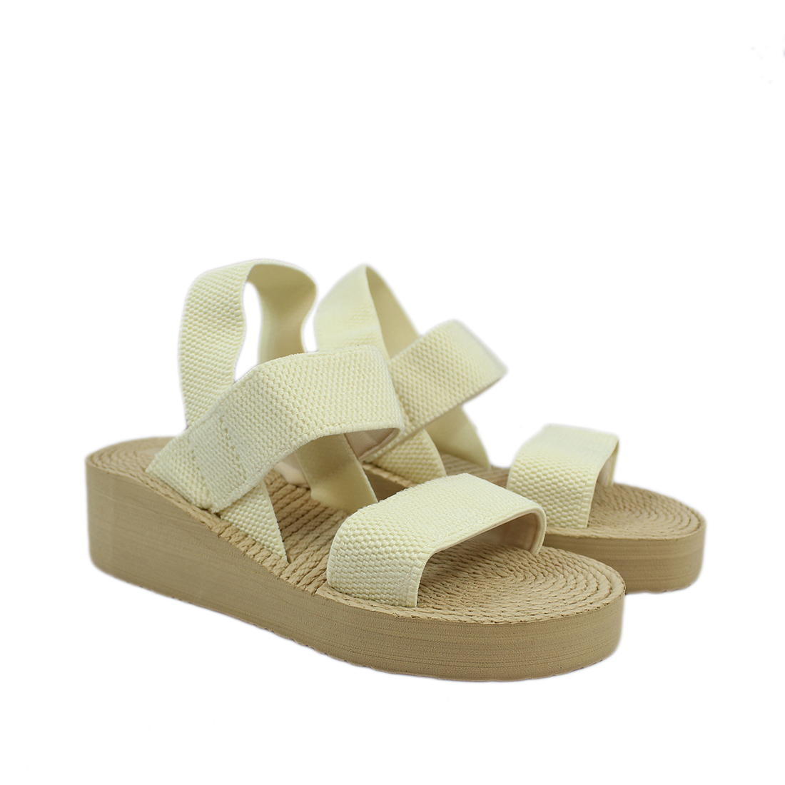 Woven - Textured sole and thick straps