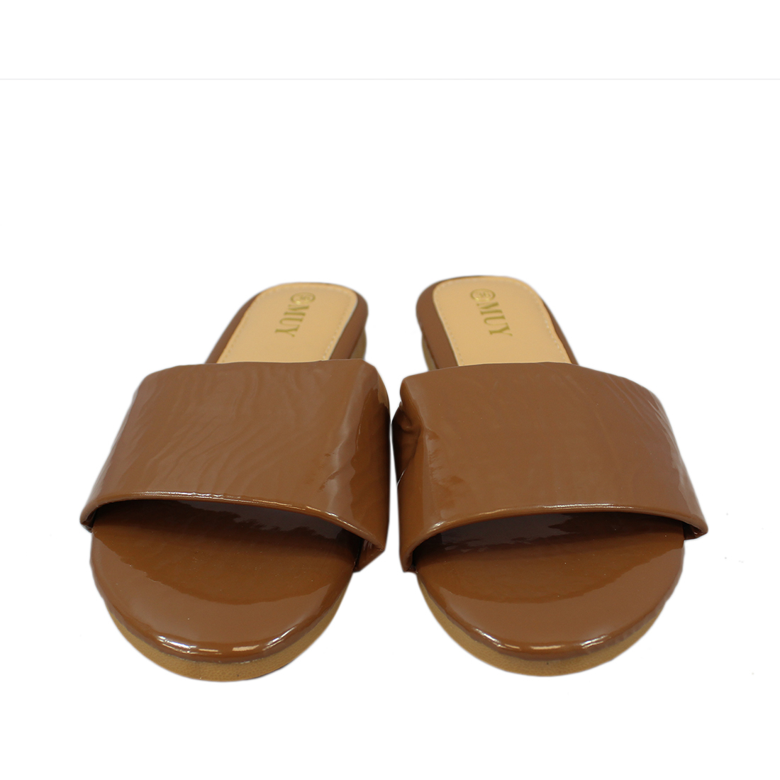 Plain with wide strap infornt