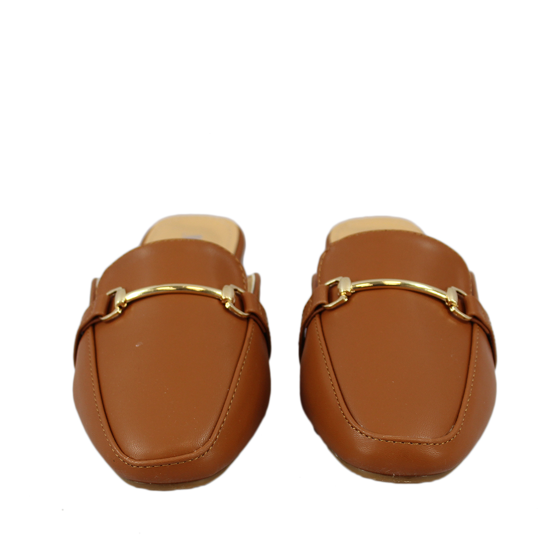 Flat closed sandals