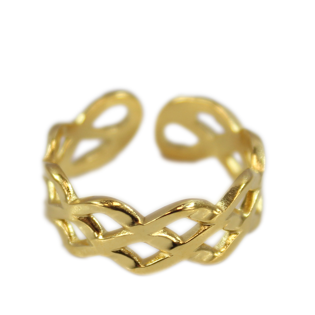 S. Steel diamond pattern bangle