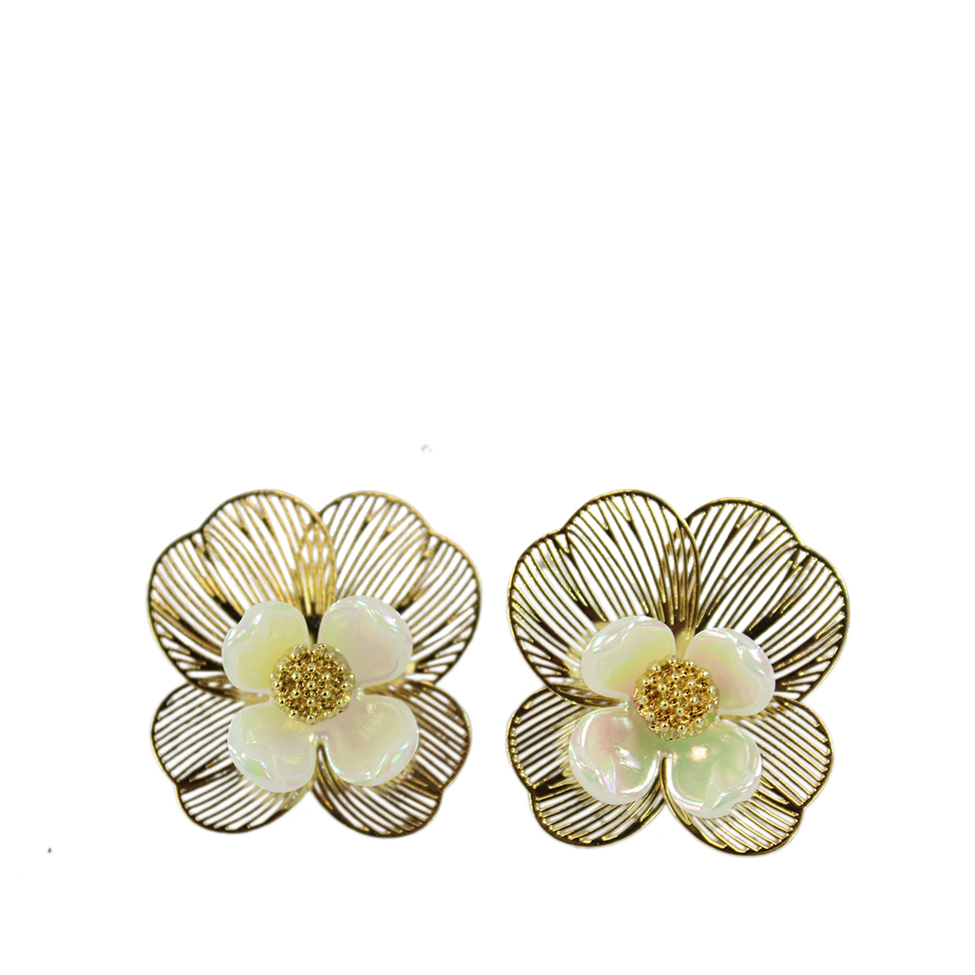 Golden Flower pearl earrings