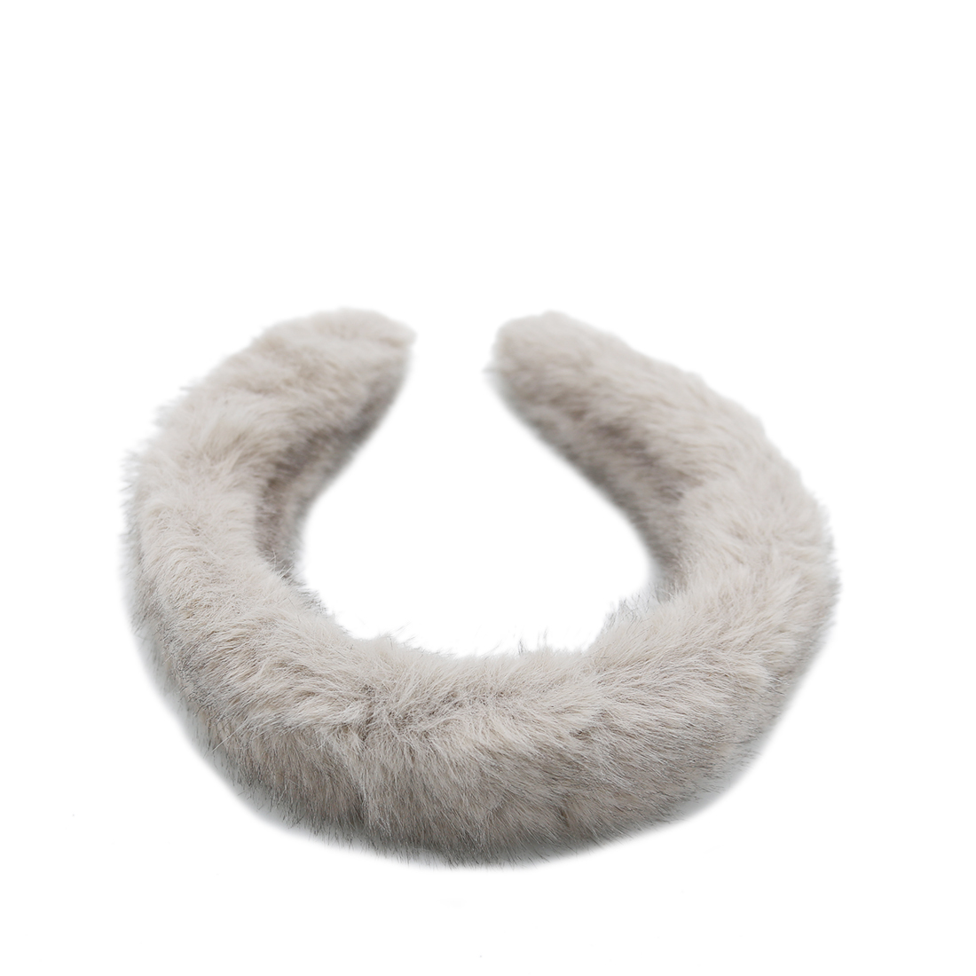 Cozy black faux fur headband.
