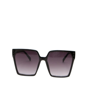 Chic oversized sunglasses perfect for modern outfits.
