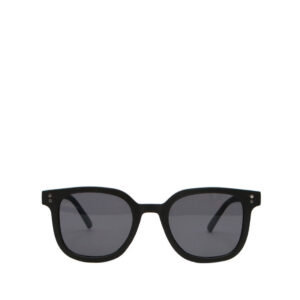 Stylish kids sunglasses with UV400 protection for everyday outdoor wear.