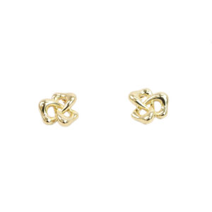 Elegant fashion earrings for everyday and special occasions